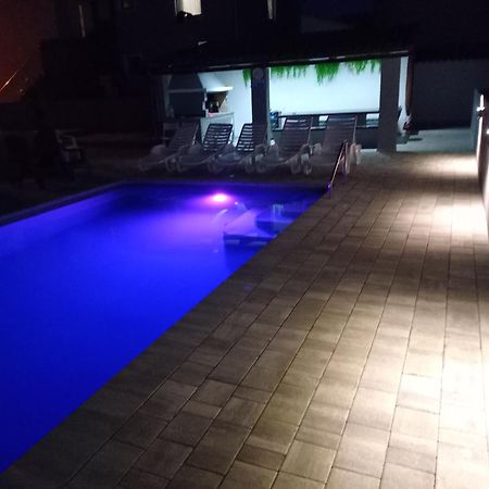 Apartments Katja Пореч Экстерьер фото