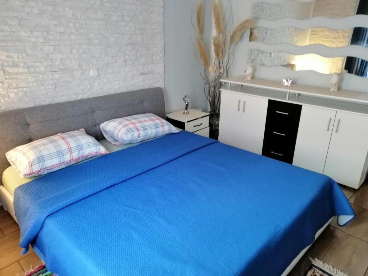 Apartments Katja Пореч Экстерьер фото