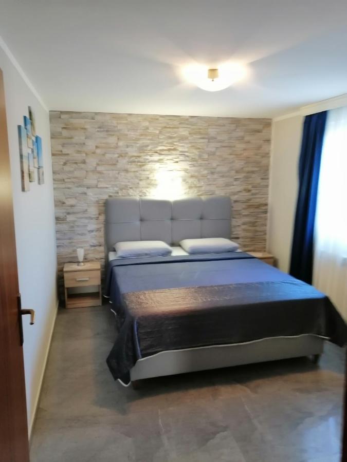 Apartments Katja Пореч Экстерьер фото