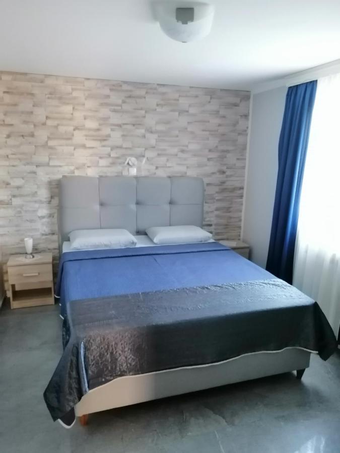 Apartments Katja Пореч Экстерьер фото