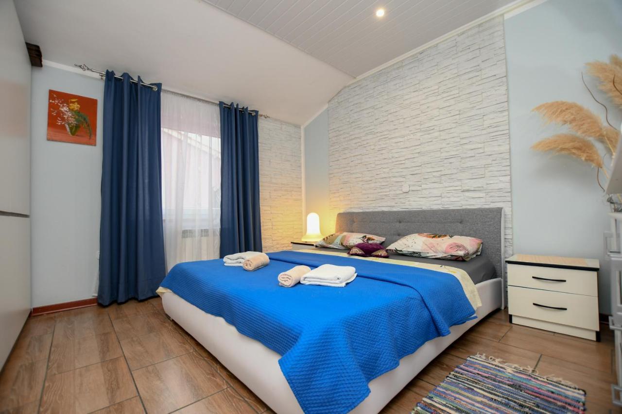 Apartments Katja Пореч Экстерьер фото