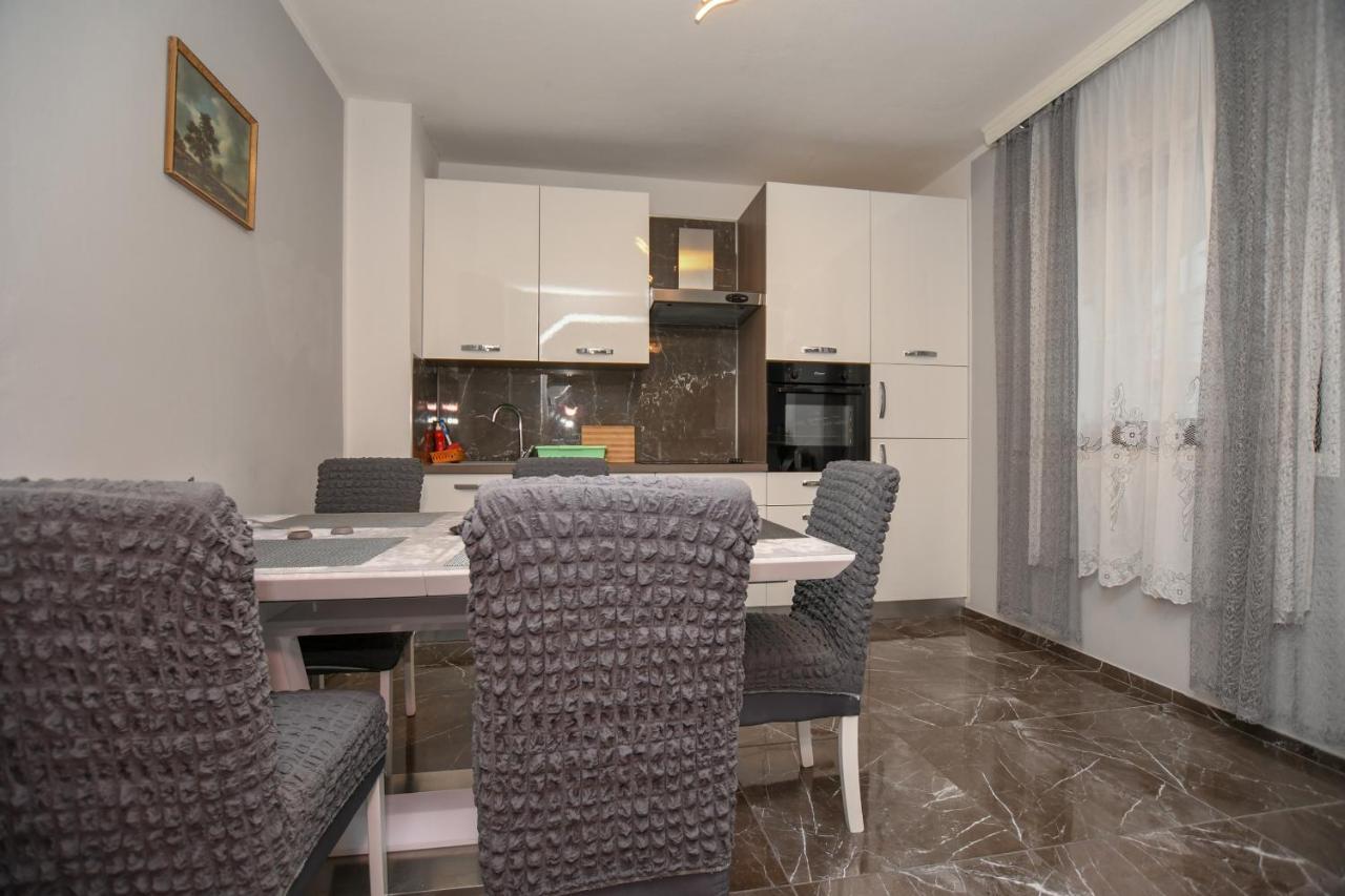 Apartments Katja Пореч Экстерьер фото
